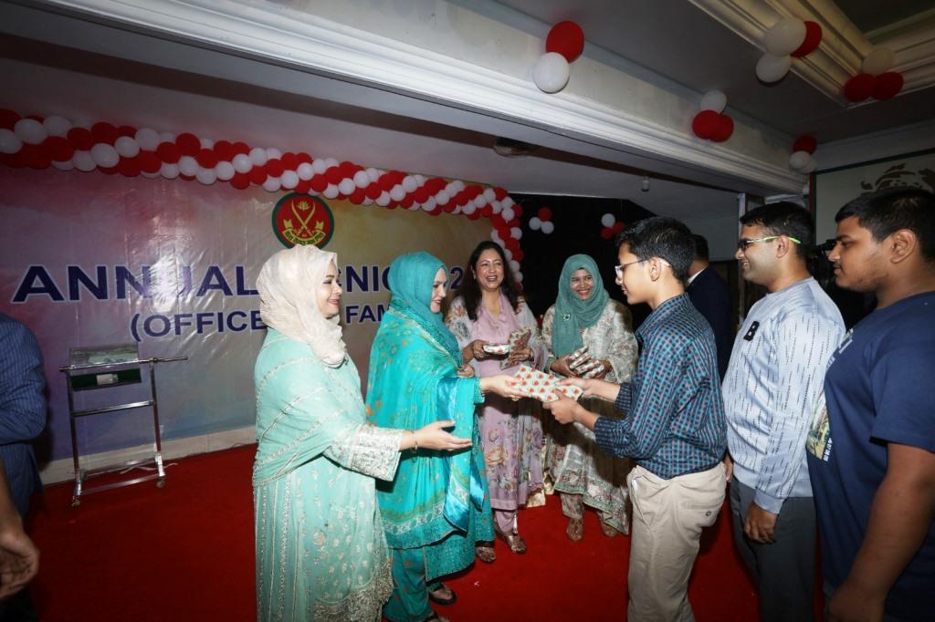 WhatsApp Image 2025-03-09 at 3.01.19 AM (1)